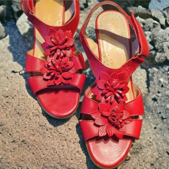 Damant Shoes - *HOST PICK* UK size 4 Worn ONCE Leather Sandals, Comfort Cushioned, RRP £49